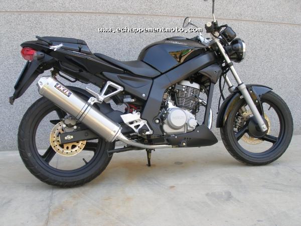 DAELIM Roadsport 125 ixil